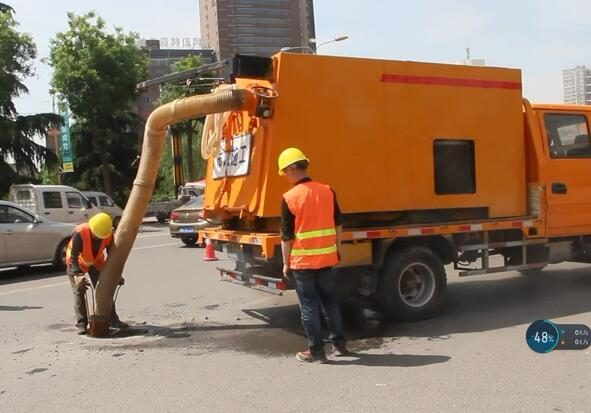 碎料清理车/沥青路面碎料清理车